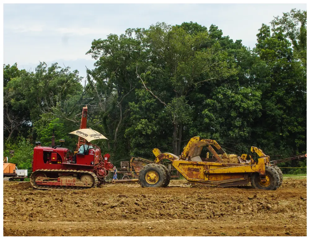 Rock River thresheree Large Machines Together in dirt Rock River thresheree Large Machines Together in dirt