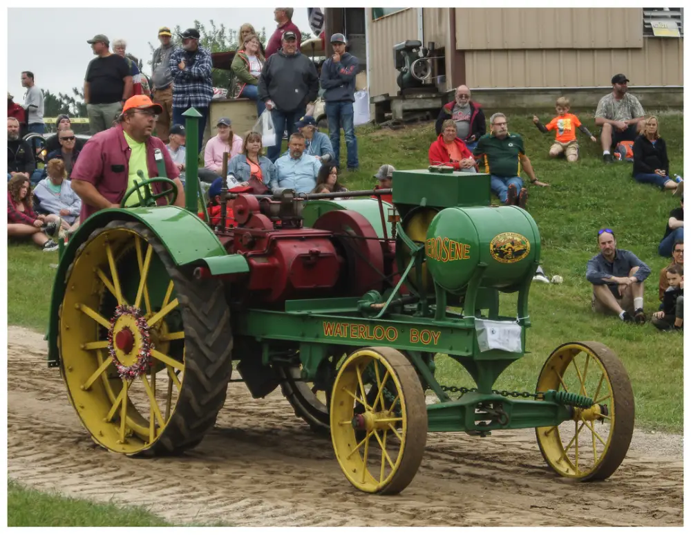 Rock River thresheree Tractor Ride Rock River thresheree Tractor Ride